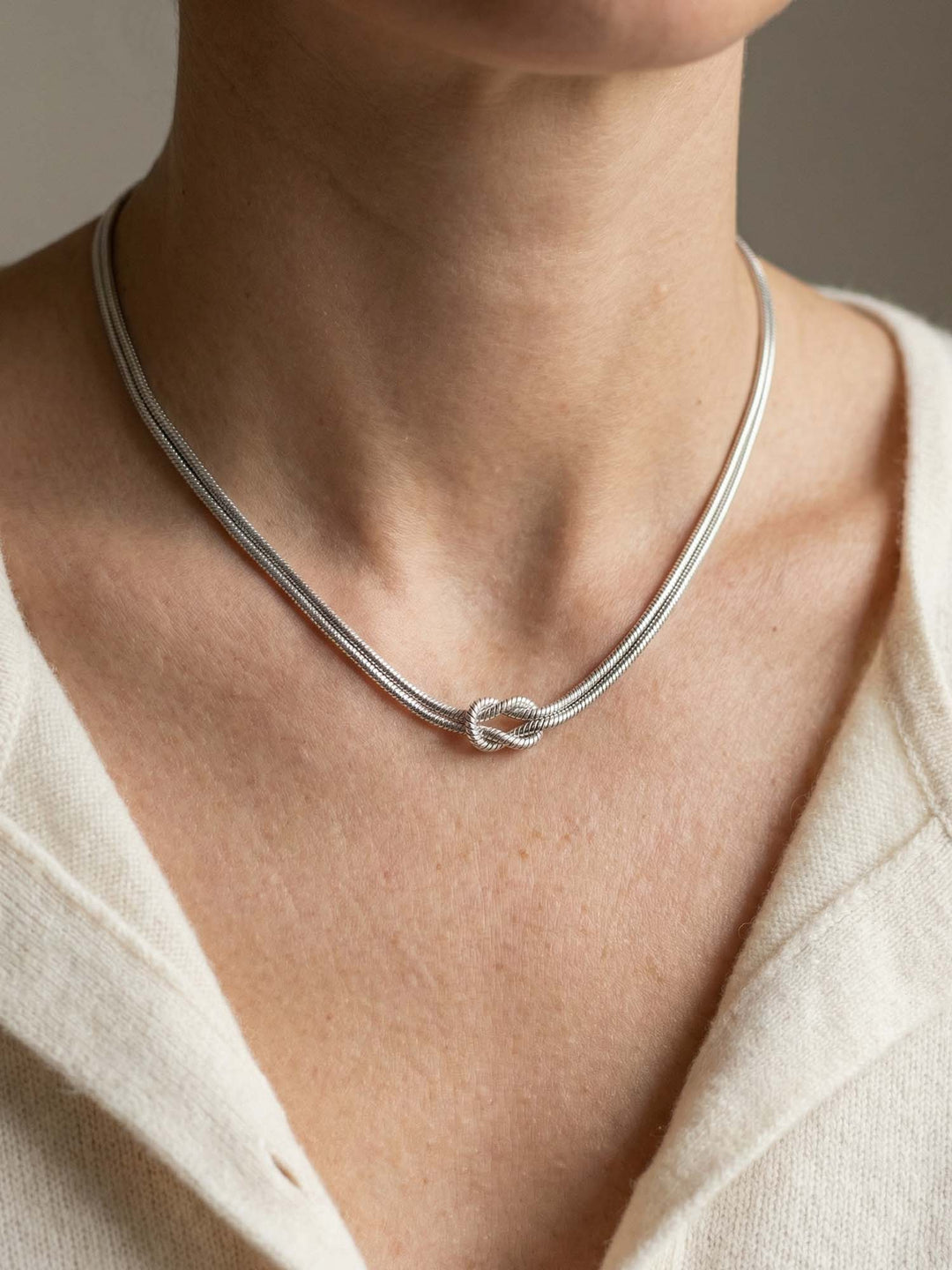 COLLAR NUDO DE AMOR