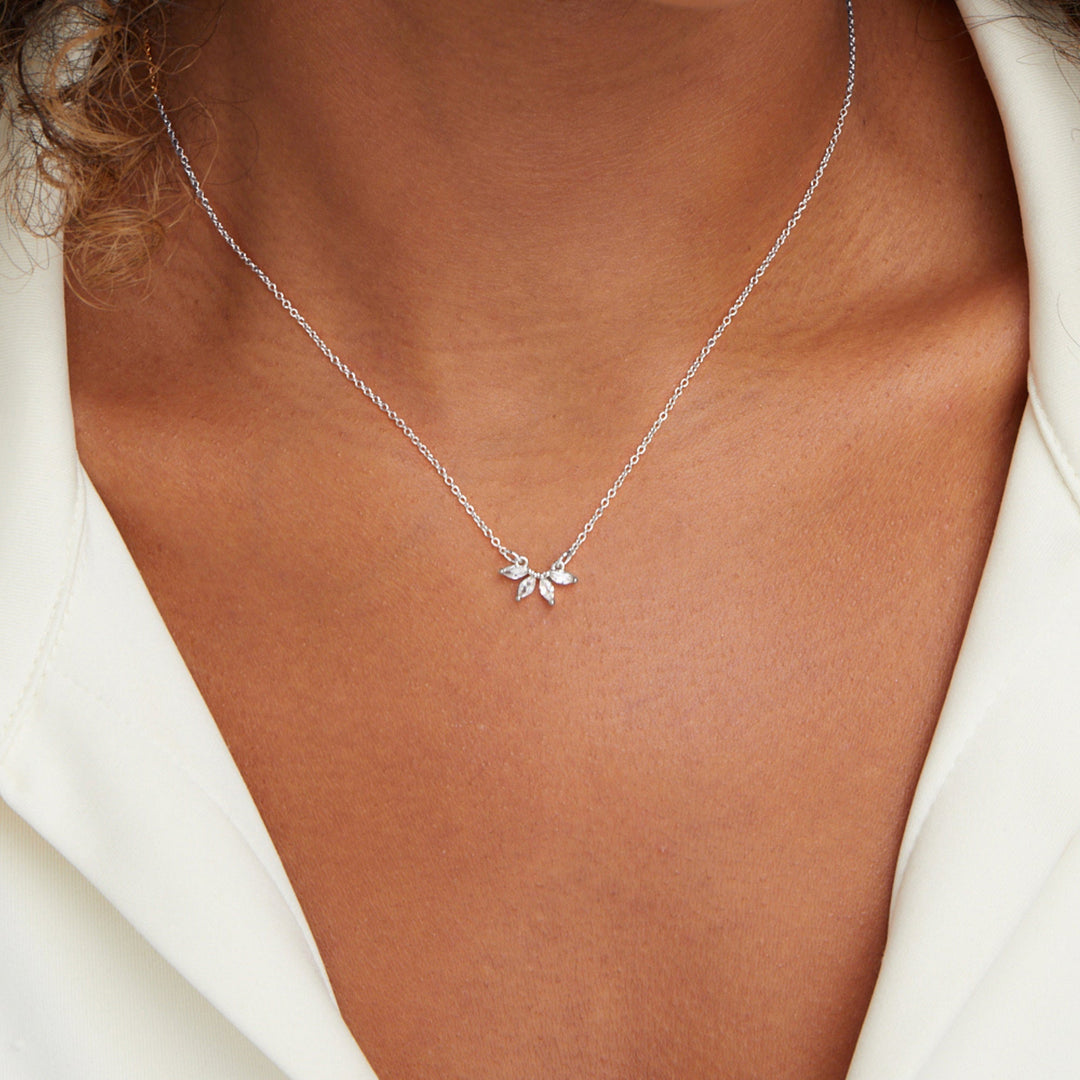 Collar Thea plata